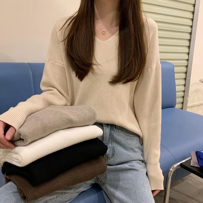 トップス ニット Vネック セーター 長袖 ドロップショルダー ベージュ 通勤 きれいめ ホワイト 白 黒 カジュアル ブ ブラック おしゃれ レディース カットソー 