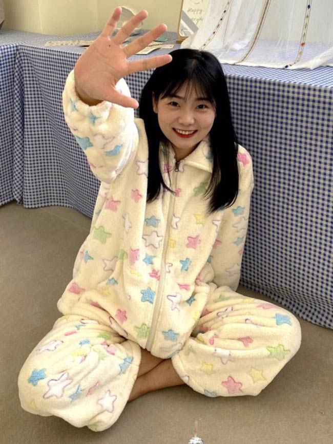パジャマ レディース 星柄 冬 着る毛布 ルームウェア 部屋着 レディース パジャマ 冬 上下セット 女性 もこもこ 長袖 リラックス 