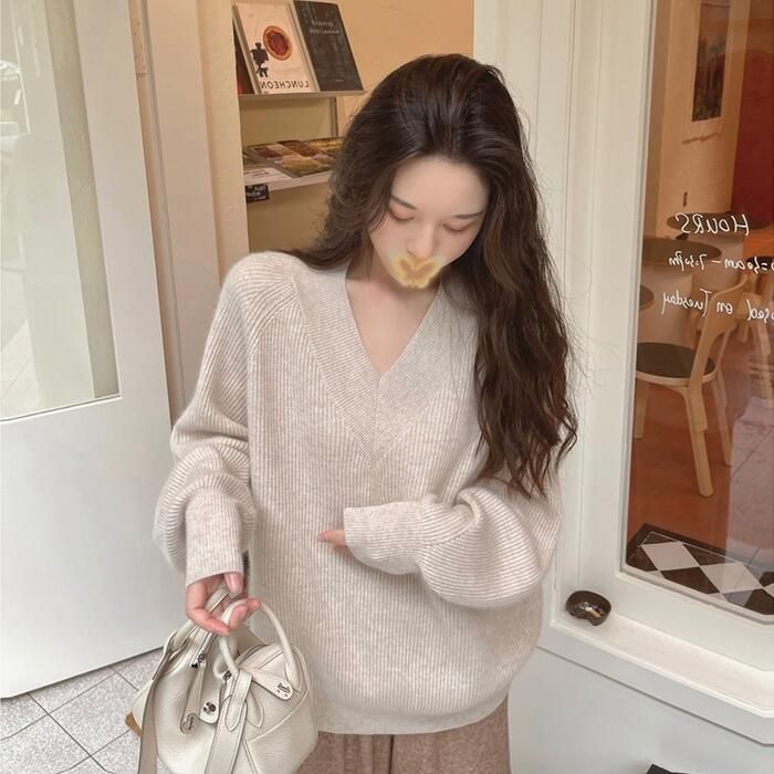 トップス ニット セーター レディース きれいめ エレカジュアル シンプル 大人 体型カバー 可愛い おしゃれ Vネック フェミニン 長袖 ゆったり ベーシッ 