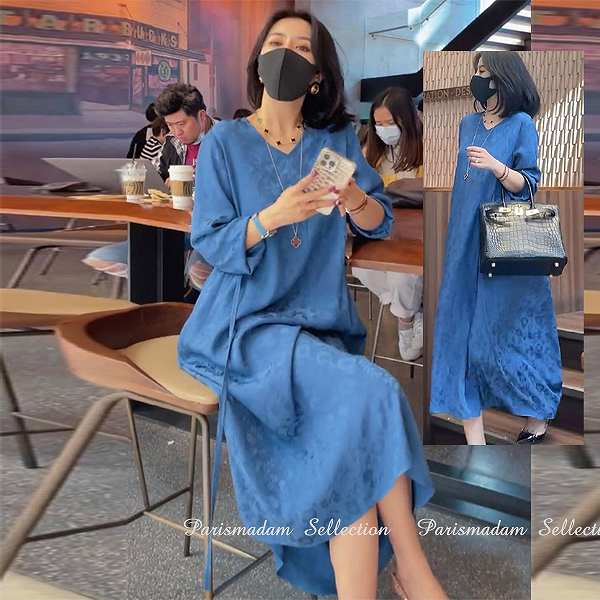 大人ロングワンピース プリント柄 七分袖 ゆったりブルー V襟 ミモレ丈 ルーズワンピースMからXL 送料無料お出かけ女子会20代30代40代50代60代 