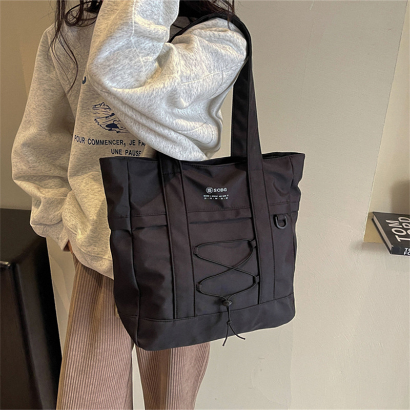 バッグ レディースかばん トートバッグ ショルダーバッグ ハンドバッグ チャック お出掛け カバン ワーク 女子 カジュアル 通勤オシャレ 布鞄 通学 