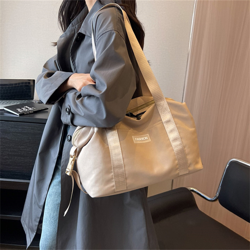 バッグ レディースかばん ボストンバッグ トートバッグ ショルダーバッグ カジュアル 旅行 カバン 通勤 お出掛け 通学 出張オシャレ 女子 ワーク 布鞄 